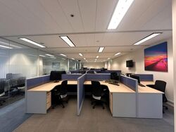 Gateway East (D7), Office #627358111